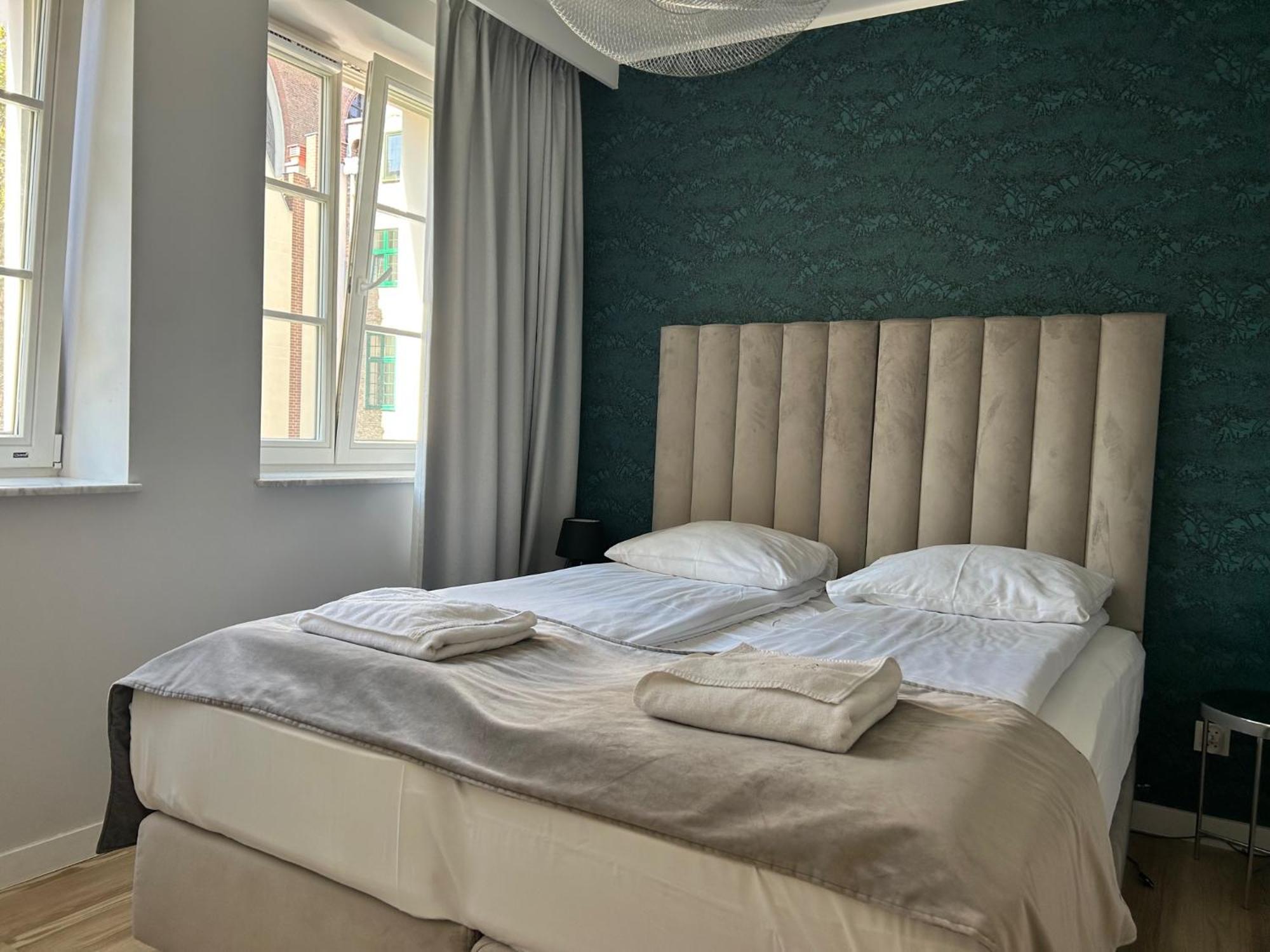Baltic Gdansk Old Town Heart Aparthotel Exterior photo