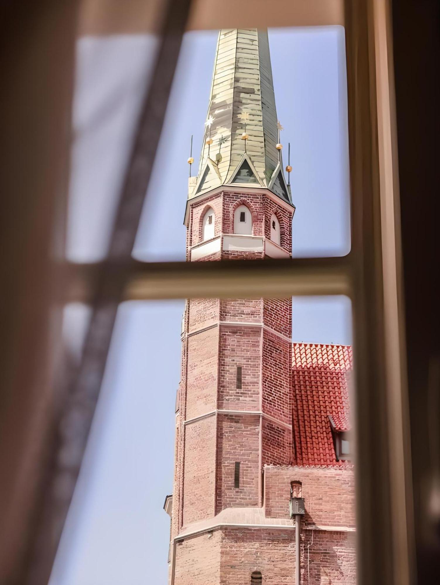 Baltic Gdansk Old Town Heart Aparthotel Exterior photo